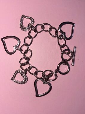 Silver charm heart bracelet